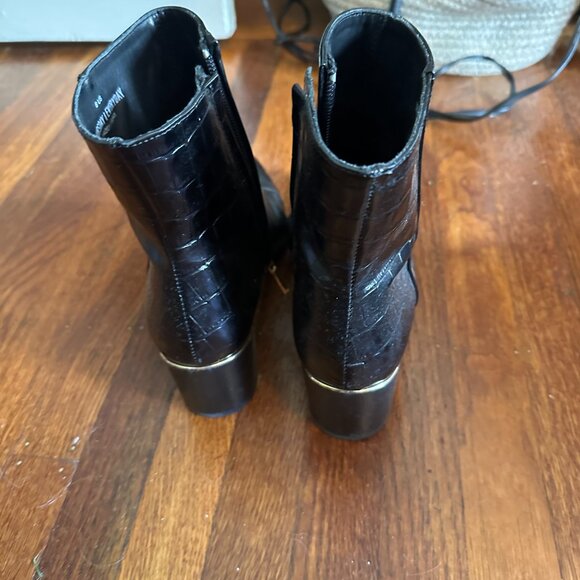 Thursday Luna Boot - Picture 5 of 5